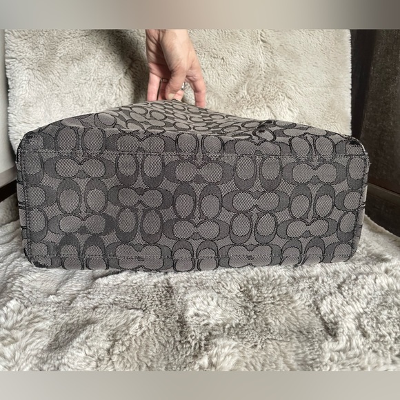 Coach Beatles canvas signature shoulder bag - Picture 3 of 4